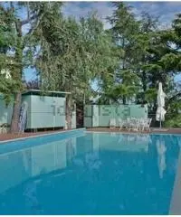 Vendita Villa in Strada Solaro