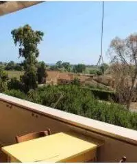 PANORAMICO LUMINOSISSIMO AMMOBILIATO CON CURA VENDESI