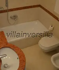 Villa singola in vendita a MARINA DI PIETRASANTA - Pietrasanta 347 mq