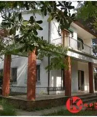 Villa singola in vendita a Pietrasanta 160 mq