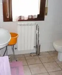 BAGGIOVARA App.to con 2 camere + studio e garage