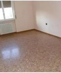 PIAZZALE MAESTRI APPARTAMENTO MQ 150