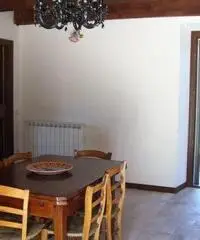 Antico Casale in posizione panoramica in una frazione di Preci