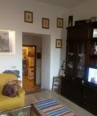 Piccolo appartamento in antico palazzo nel centro storico di Norcia Piccolo appartamento in antico palazzo nel centro storico di Norcia