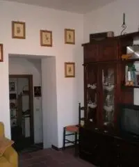 Piccolo appartamento in antico palazzo nel centro storico di Norcia Piccolo appartamento in antico palazzo nel centro storico di Norcia