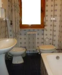 Appartamento in vendita a Cascina 90 mq