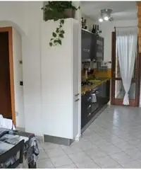 rif: 164 - Pisignano, appartamento quattro camere e due bagni