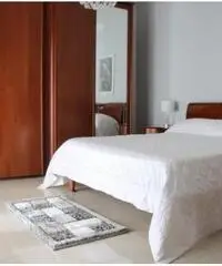 SIRACUSA, PIZZUTA, VENDESI VILLA NUOVA COSTRUZIONE CON GIARDINO