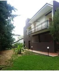 villa unifamiliare in zona Tremilia