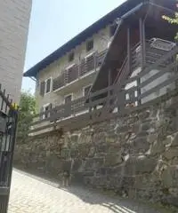 Poira: Vendita Casa indipendente in Via Poira,322 Poira: Vendita Casa indipendente in Via Poira,322