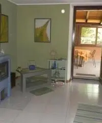 Poira: Vendita Casa indipendente in Via Poira,322 Poira: Vendita Casa indipendente in Via Poira,322