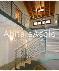 Vendita Villa in Via Molini