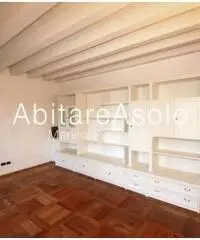 Vendita Villa in Via Molini