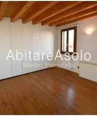 Vendita Villa in Via Molini