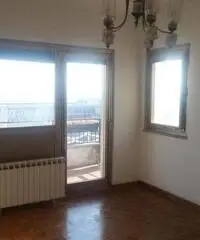 Appartamento con terrazzo vista panoramica, Trieste università