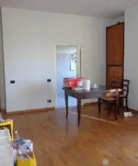 Centro città: Vendita Trilocale in Via della Robbia Luca Centro città: Vendita Trilocale in Via della Robbia Luca