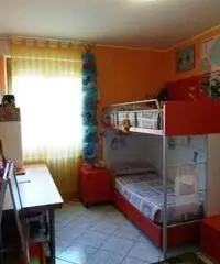 Appartamento con giardino vista lago