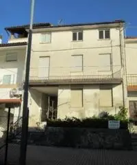 Vendita Casa indipendente in Via Grumetto, 12