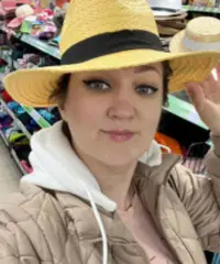 Elena, 39 anni