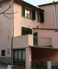 Borgo a Mozzano Vendita Casa indipendente