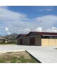 Affitto Capannone in Via di Vallericcia