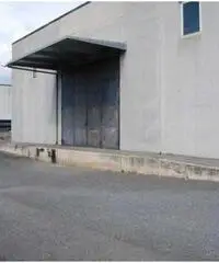 Affitto Capannone in Via Milano