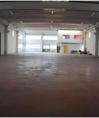 Affitto Capannone in Via Milano