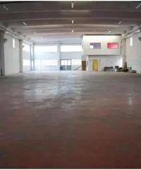 Affitto Capannone in Via Milano