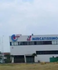 Affitto Capannone in Via Venere