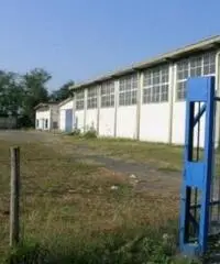 Affitto Capannone in via Flaminia  km 32