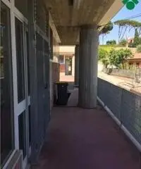 Affitto Laboratorio in Via  Via delle Grotte , 25