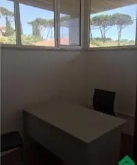 Affitto Laboratorio in Via  Via delle Grotte , 25