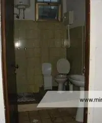 Affitto Laboratorio in via del Tridente,13