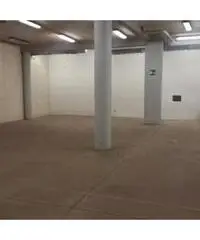 Affitto Magazzino in Via Lucrezia Romana Affitto Magazzino in Via Lucrezia Romana