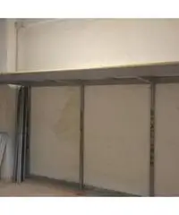 Affitto Magazzino in Via Trilussa