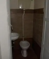 Affitto Magazzino in Via Ottaviani