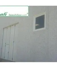 Bagni Di Tivoli: Vendita Laboratorio da 2500mq