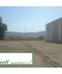 Bagni Di Tivoli: Vendita Laboratorio da 2500mq