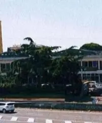 Campo Jemini: Vendita Capannone in S.R. 148 Pontina al Km 28,000