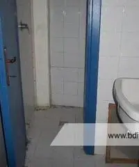 Casali di Mentana -  Laboratorio 3 locali € 85.000 Casali di Mentana -  Laboratorio 3 locali € 85.000