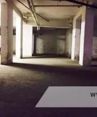 colombo -  n. 3 Magazzini 100mq cad € 65.000 MT702