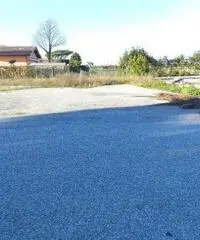 Fregene: Affitto Capannone in Viale di Porto