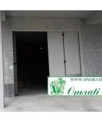 Guidonia: Affitto Magazzino in Via Nazionale Tiburtina