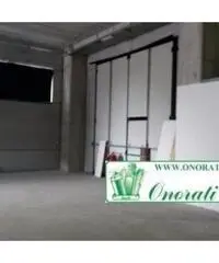 Guidonia: Affitto Magazzino in Via Nazionale Tiburtina