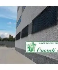 Guidonia: Affitto Magazzino in Via Nazionale Tiburtina Guidonia: Affitto Magazzino in Via Nazionale Tiburtina