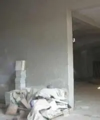 Montelarco: Affitto Magazzino in Via Bramante Montelarco: Affitto Magazzino in Via Bramante