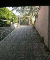 Montelarco: Vendita Magazzino in Via Bramante Montelarco: Vendita Magazzino in Via Bramante