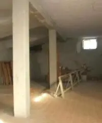 Montelarco: Vendita Magazzino in Via Bramante