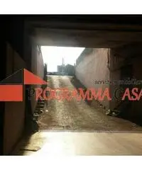 Pomezia magazzino 200 mq. deposito padiglioni r v5