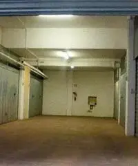 Portuense -  Magazzino 1 locali € 140 MA101